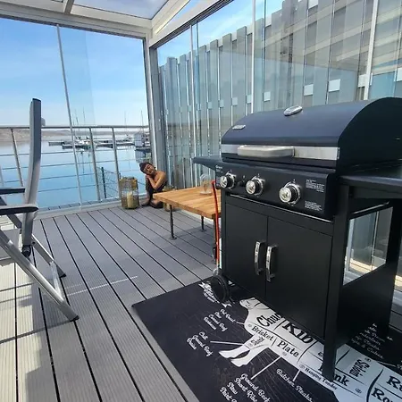 Seehaus Pippa mit Sauna&Whirlpool direkt am See-2